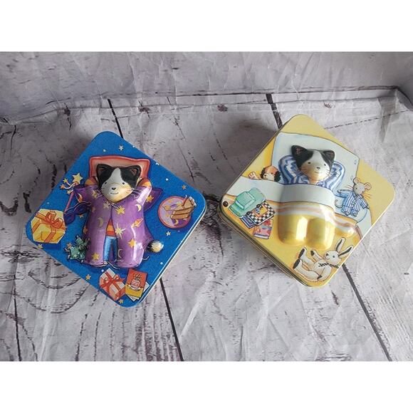 VTG Dana Kubick 2002 Stanley Cat Square Tins Birthday Party And Bed Time - Picture 1 of 10